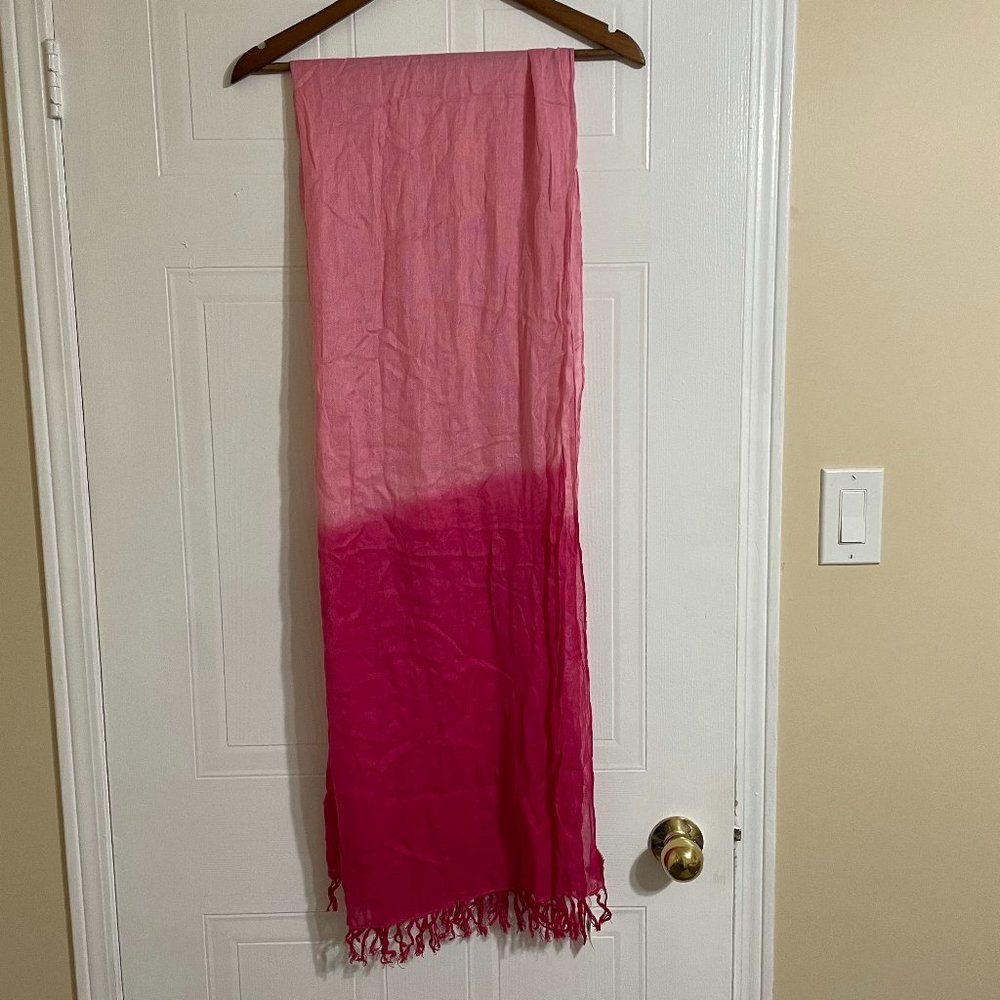 Gap Ombre Pink Scarf NWT